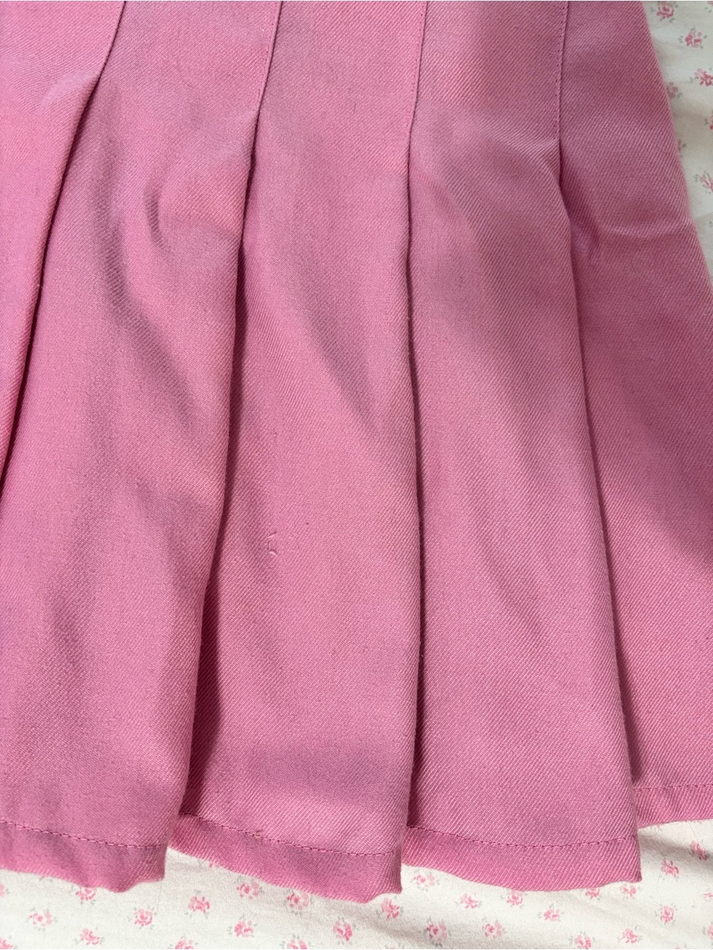 SWS pink pleated tennis skirt - Picture 2 of 3
